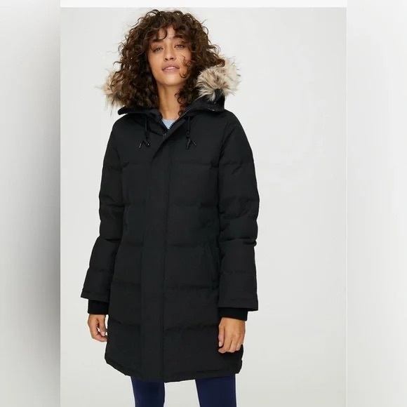 TNA Jackets & Blazers - TNA St Anton Black Puffer Jacket with Faux Fur Hood